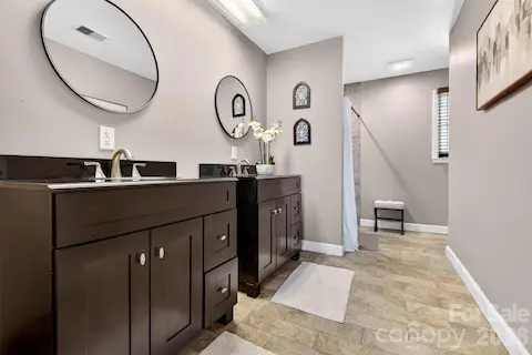 full bath second floor