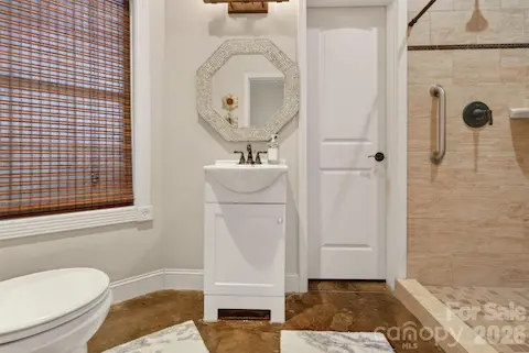 pool house full bath