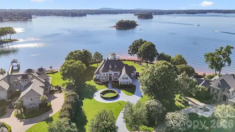 Waterfront estate. Private setting.