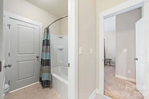 shared bath between bedroom #1 & #2