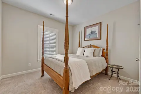 Bedroom #1