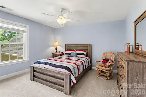 Bedroom 2nd floor