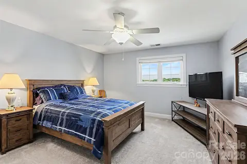 Bedroom 2nd floor