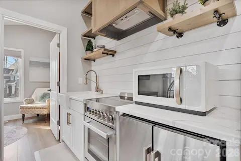 Apartment Efficiency Kitchen
