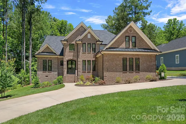 156 Crooked Branch Way, Troutman, NC