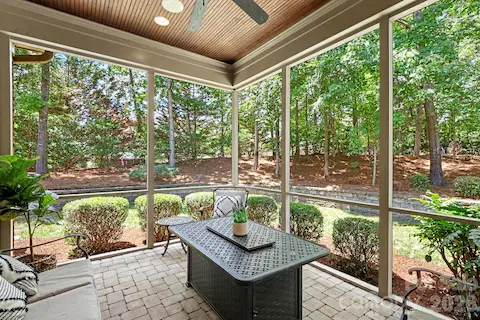 Screen porch off kitchen