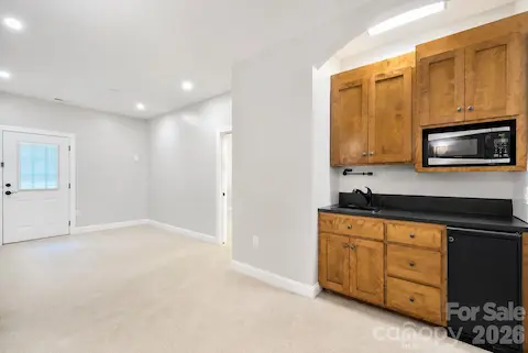 2nd Living Quarters