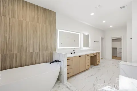 Representative photo of a completed home with the same floorplan. Photos do not reflect the exact finishes.