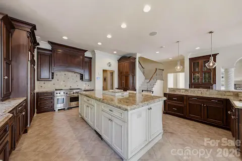 Chef's Kitchen