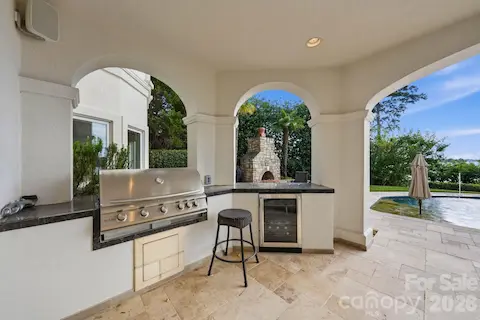 Covered Outdoor Kitchen