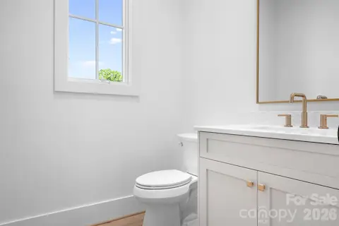 Powder room