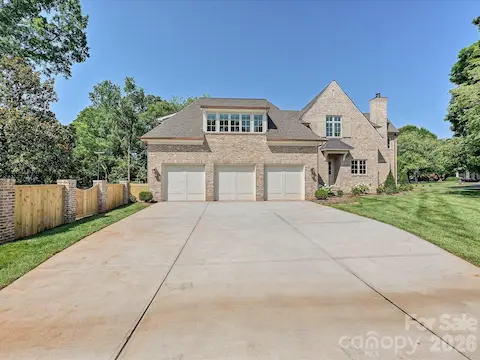 3 Car Garage