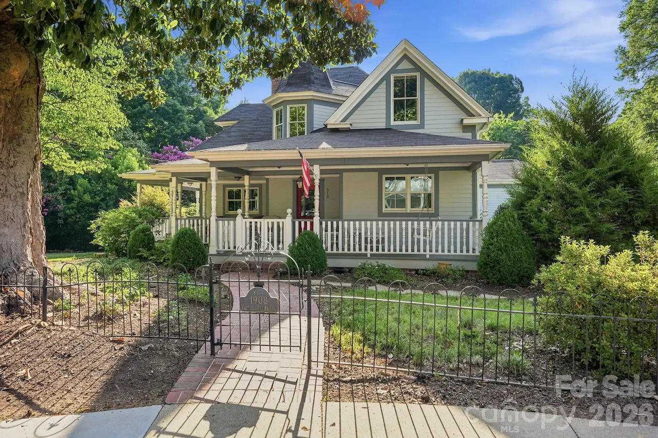 519 South Street, Davidson, NC