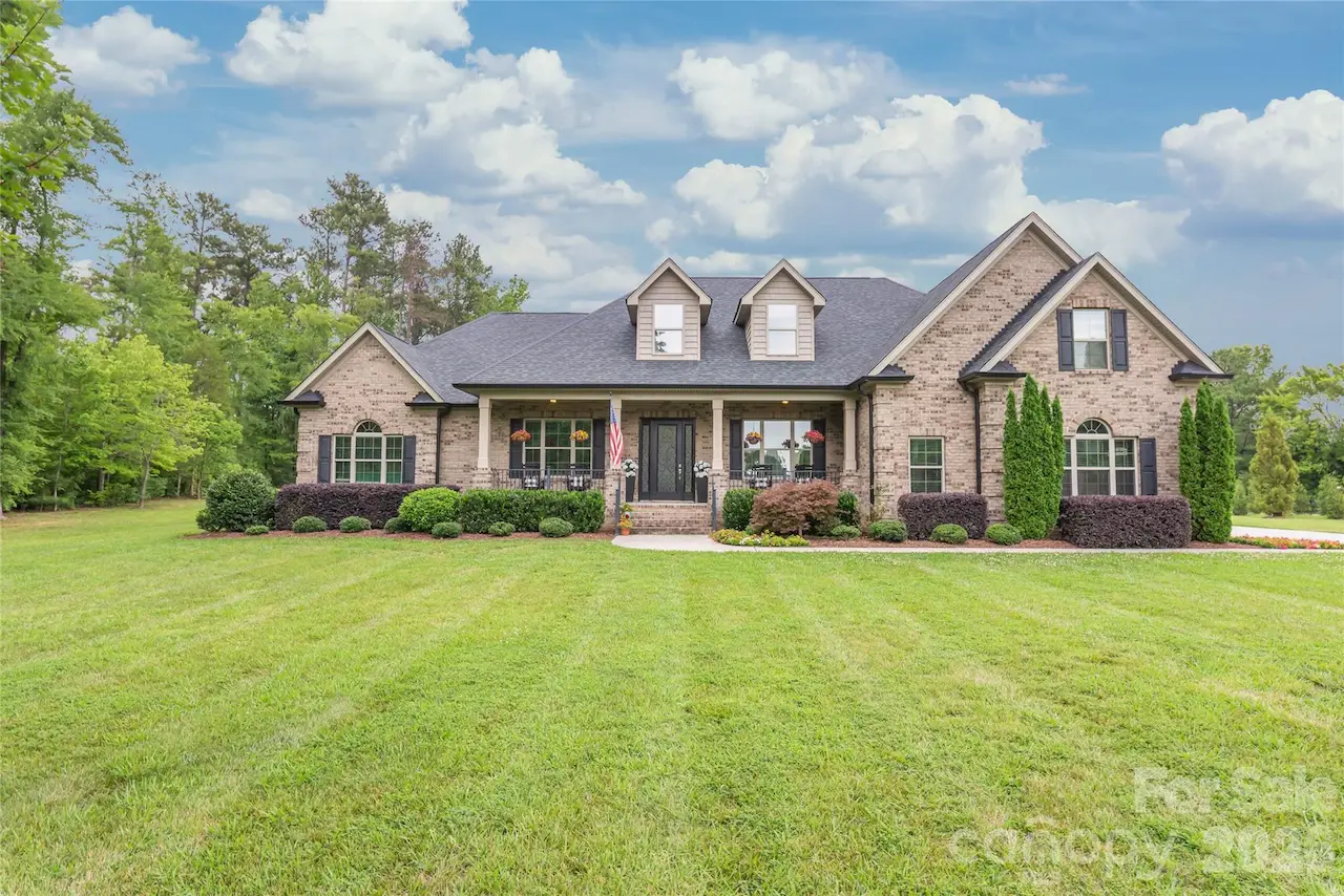 1808 Huntley Ridge Drive, Concord, NC