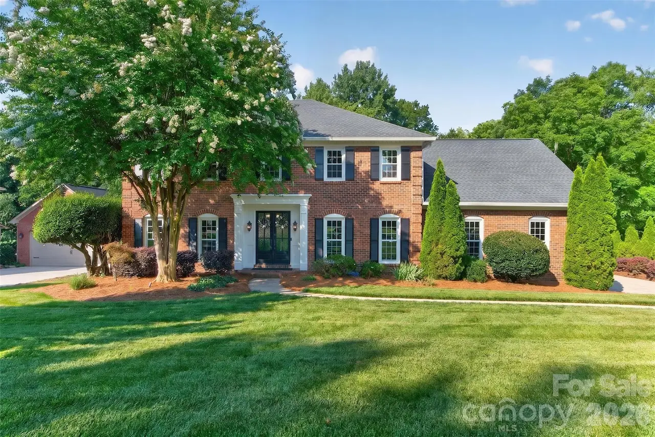 1231 Manicott Drive, Matthews, NC