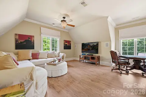 Alcove perfect for the card table