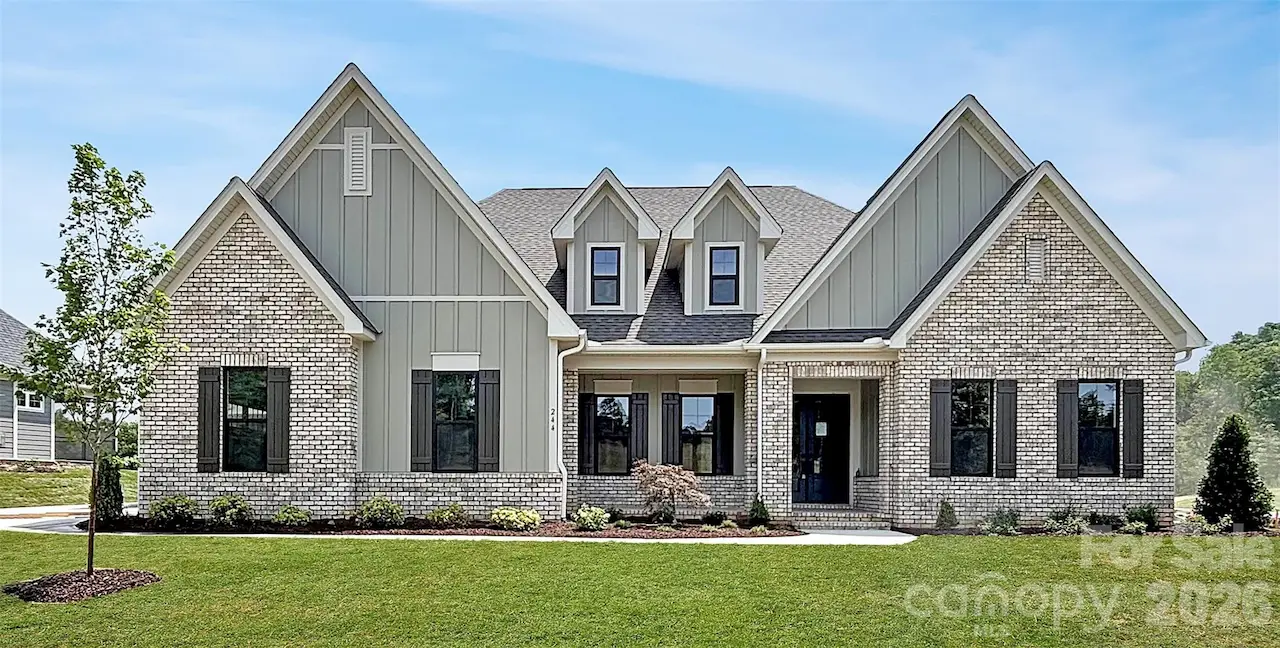 244 Colton Place NE, Concord, NC