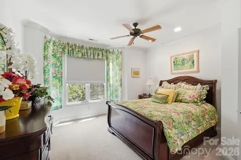 Upstairs Bedroom 1