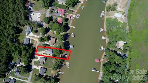 Ariel view of home on Lake Norman