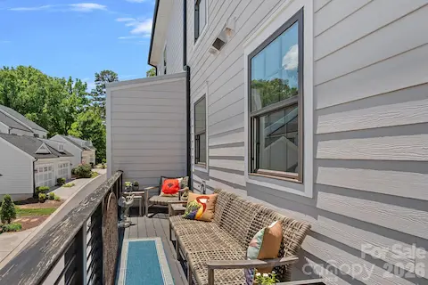Main Level Rear Balcony