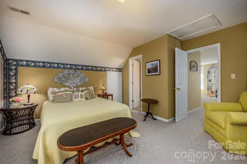 Upper Bed