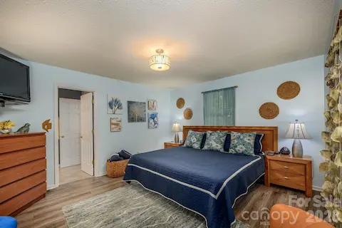Master Bed