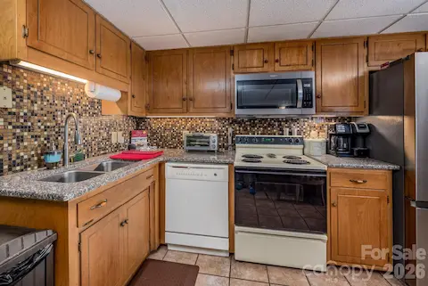 2nd Kitchen