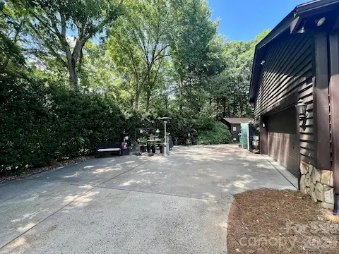 SOH/2 car Garage