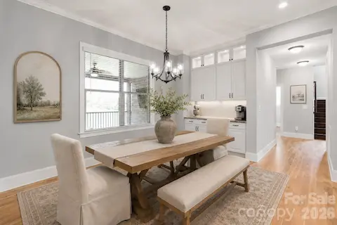 Virtually Staged - Breakfast Area