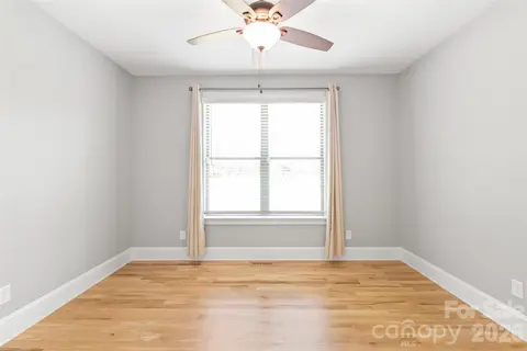 Flex Room on Main