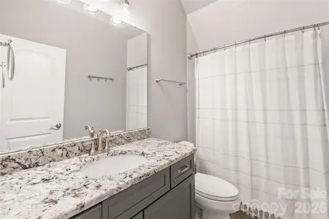 Full Bath on Upper Level
