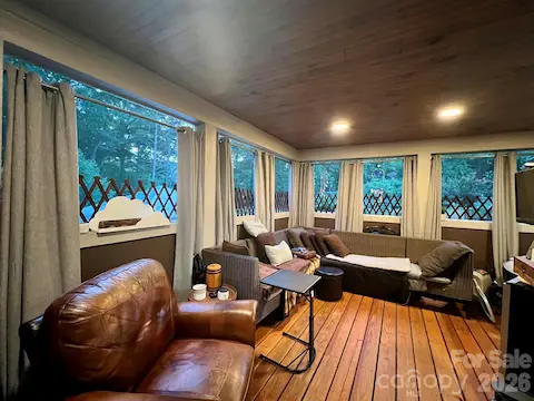 Screened Porch