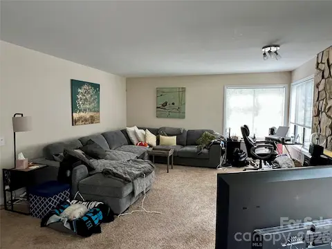 2nd Living Room