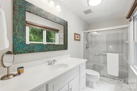 On Suite Full Bath