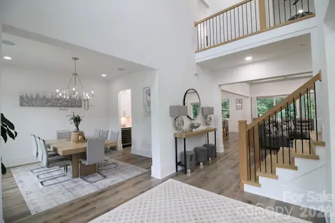 Entry foyer / Formal dining room