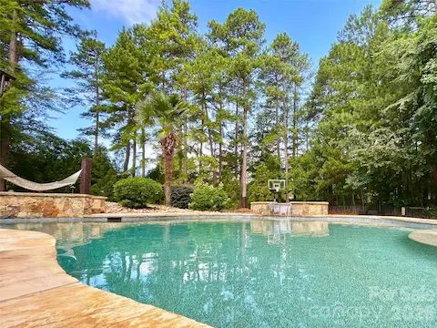 Pool with Spa