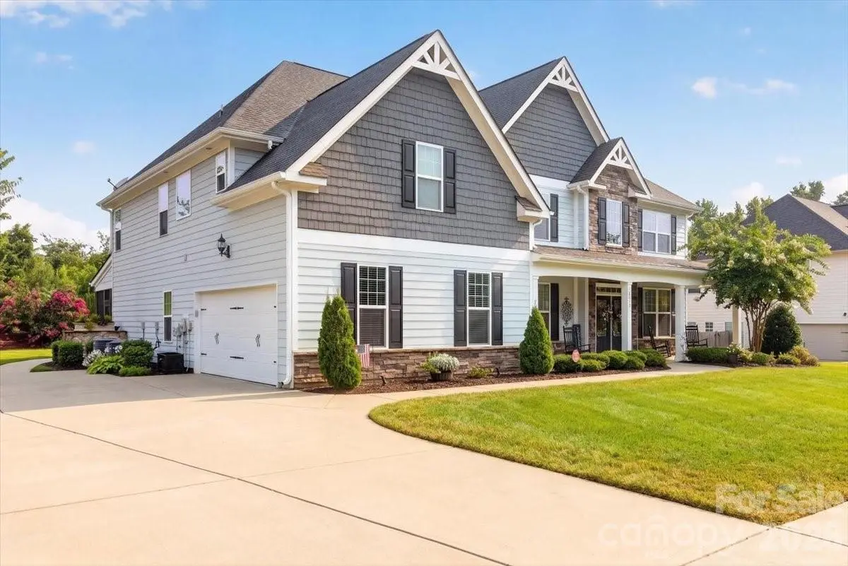 10515 Sweethaven Lane, Harrisburg, NC
