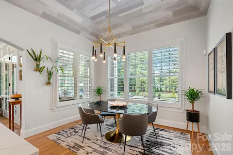 Breakfast Room