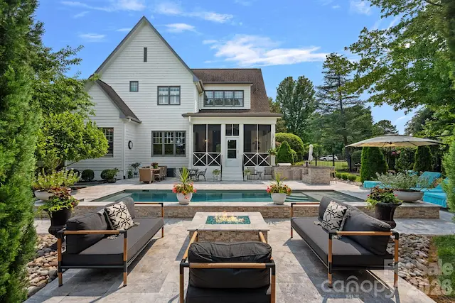 137 Torrence Chapel Road, Mooresville, NC