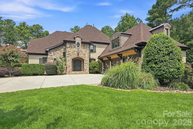 111 Quaker Road, Mooresville, NC