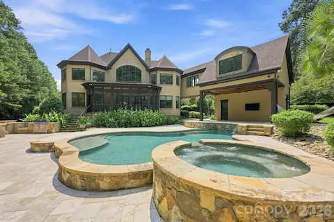 Back Yard is a Private Oasis
