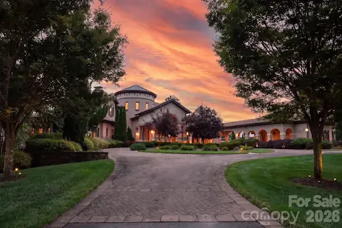Flagship Residence