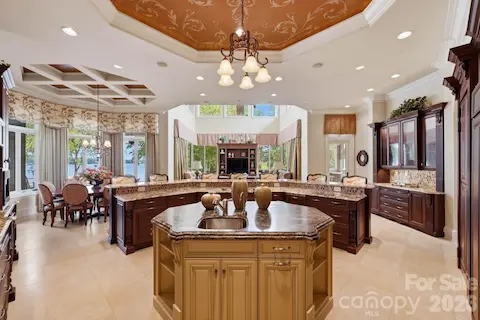 Chef's Kitchen