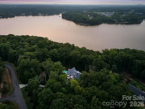 Tucked away in a quiet cul-de-sac in the prestigious Sanctuary at Lake Wylie