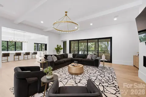 Open floor plan that is perfect for entertaining.