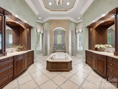 Primary Ensuite
