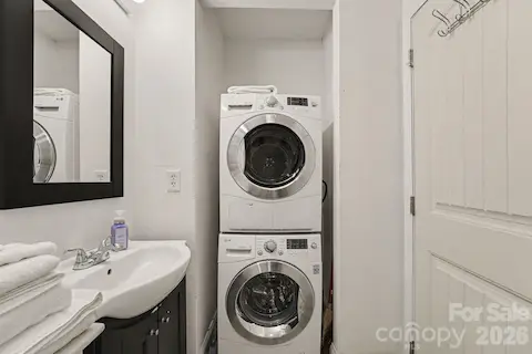 Cottage bathroom