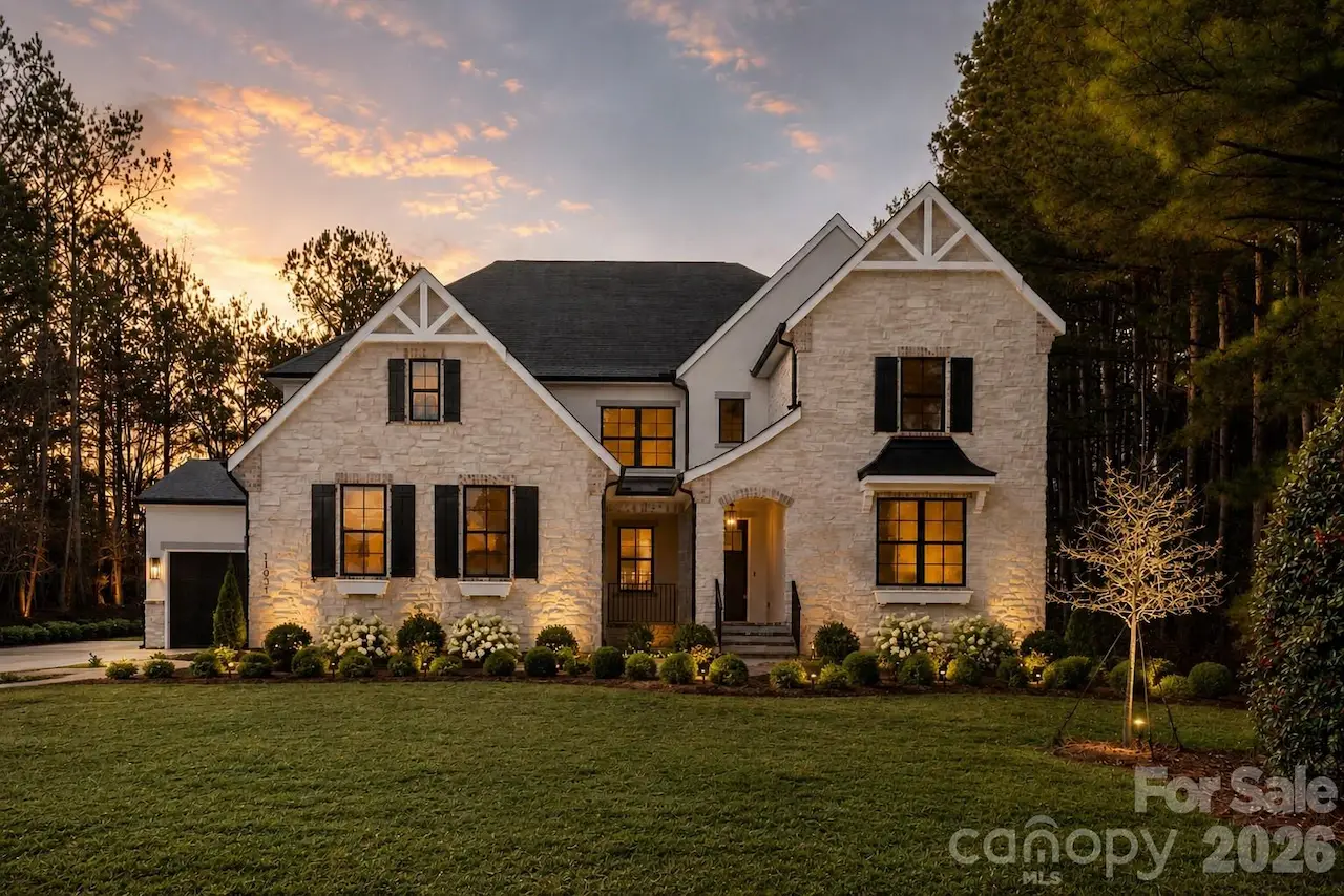 2804 Forest Lawn Drive, Weddington, NC