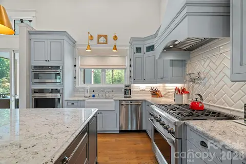 High end appliances throughout the kitchen