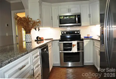 KITCHEN MAIN FLOOR